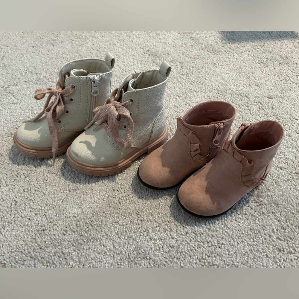 Toddler size 7 boots